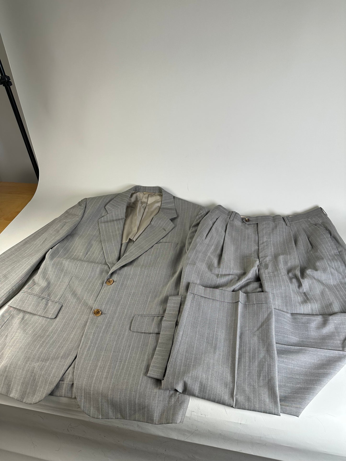 Vintage Dior Men’s Wool Blend Blazer Light Grey Stripe XL