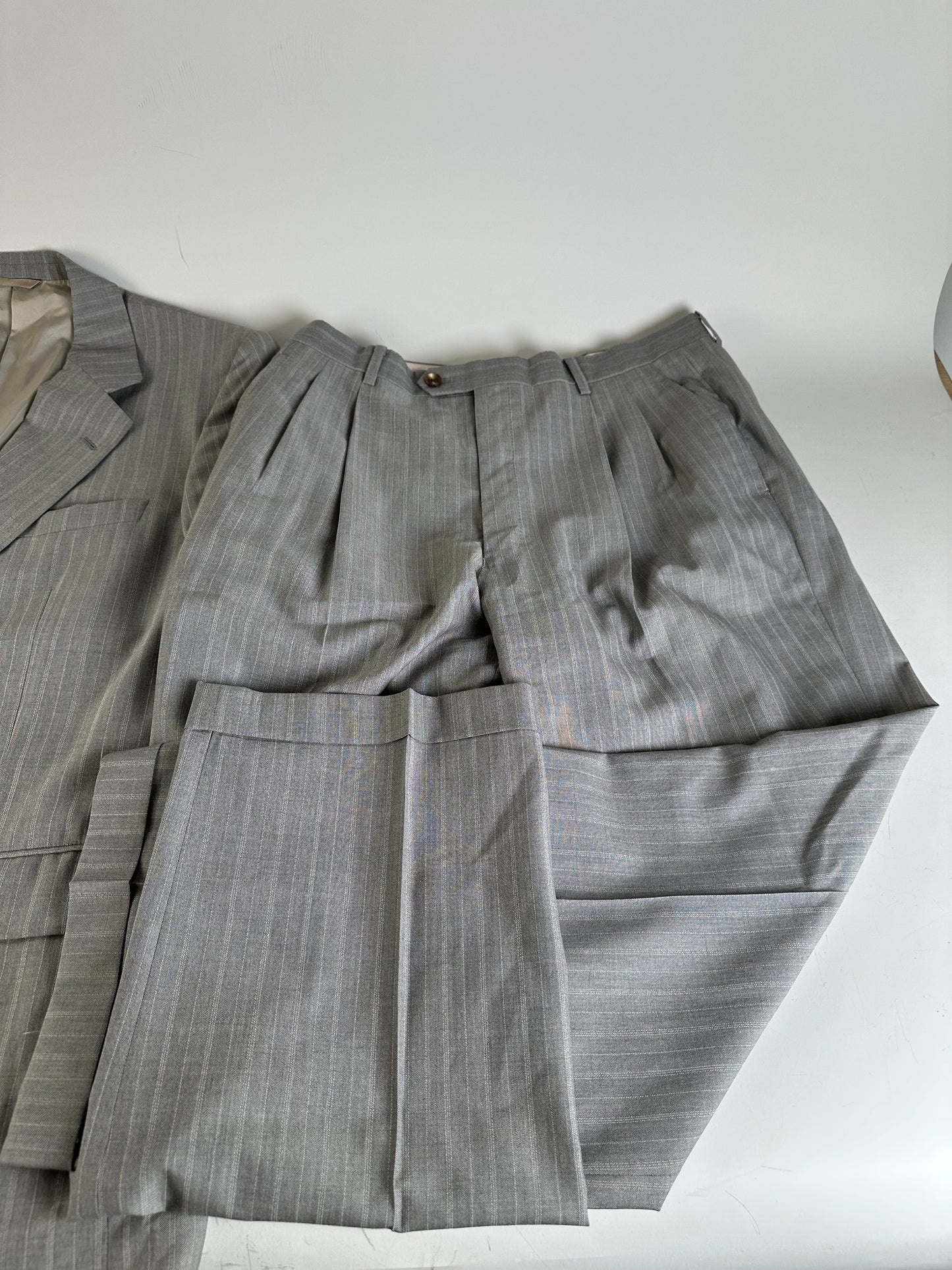 Vintage Dior Men’s Wool Blend Blazer Light Grey Stripe XL