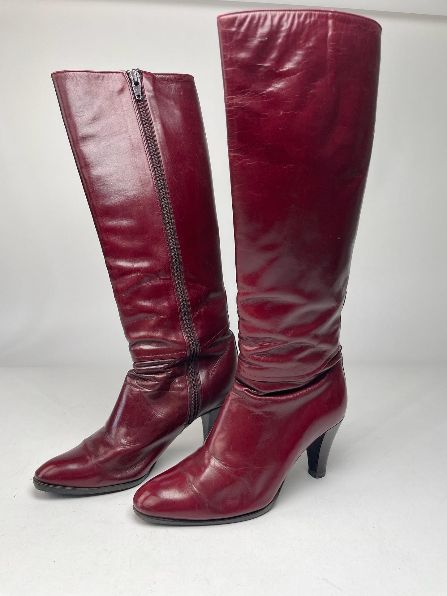 Vintage Dior Heeled Boots Patent Leather Purple