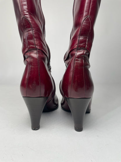 Vintage Dior Heeled Boots Patent Leather Purple