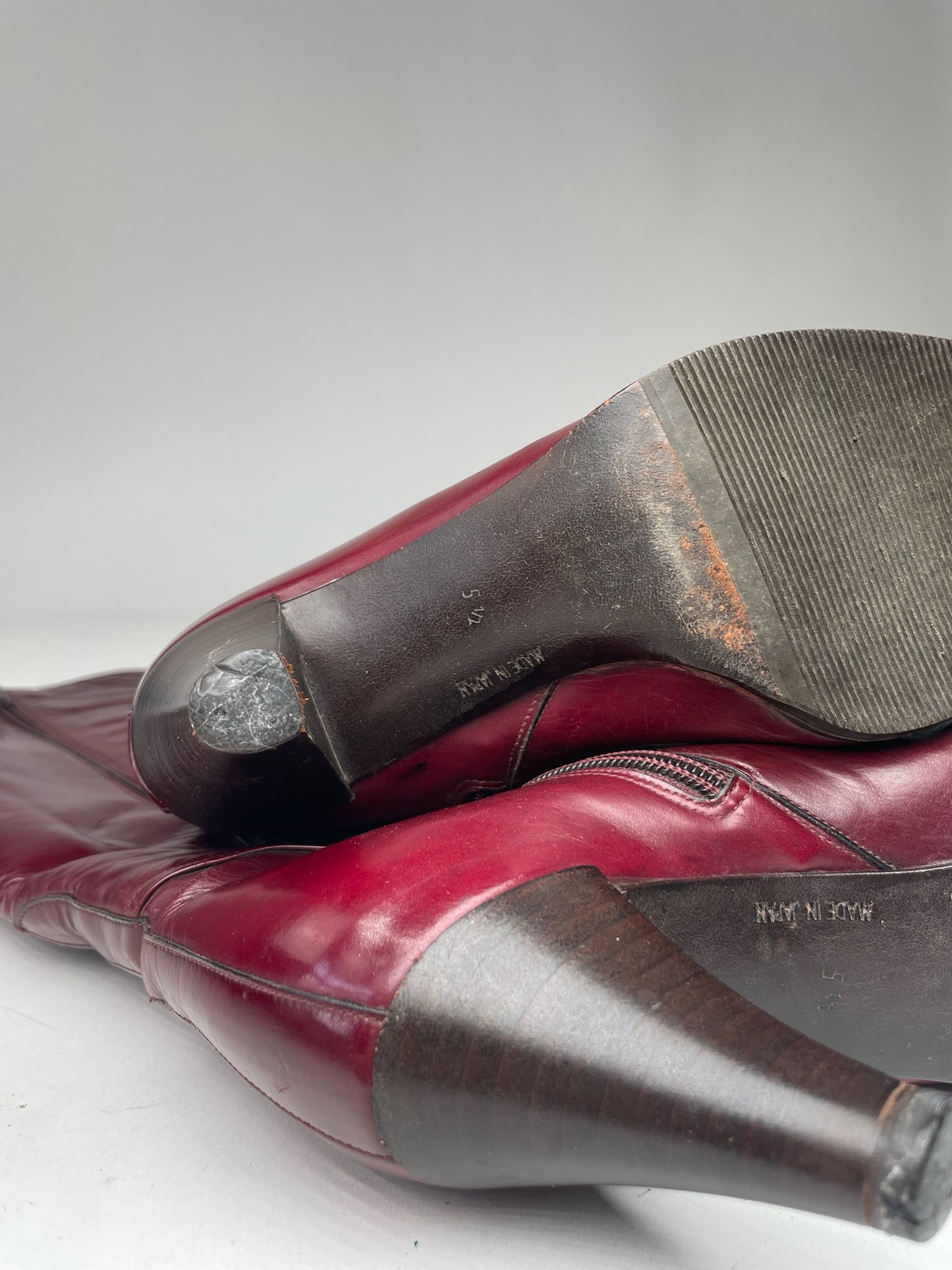 Vintage Dior Heeled Boots Patent Leather Purple