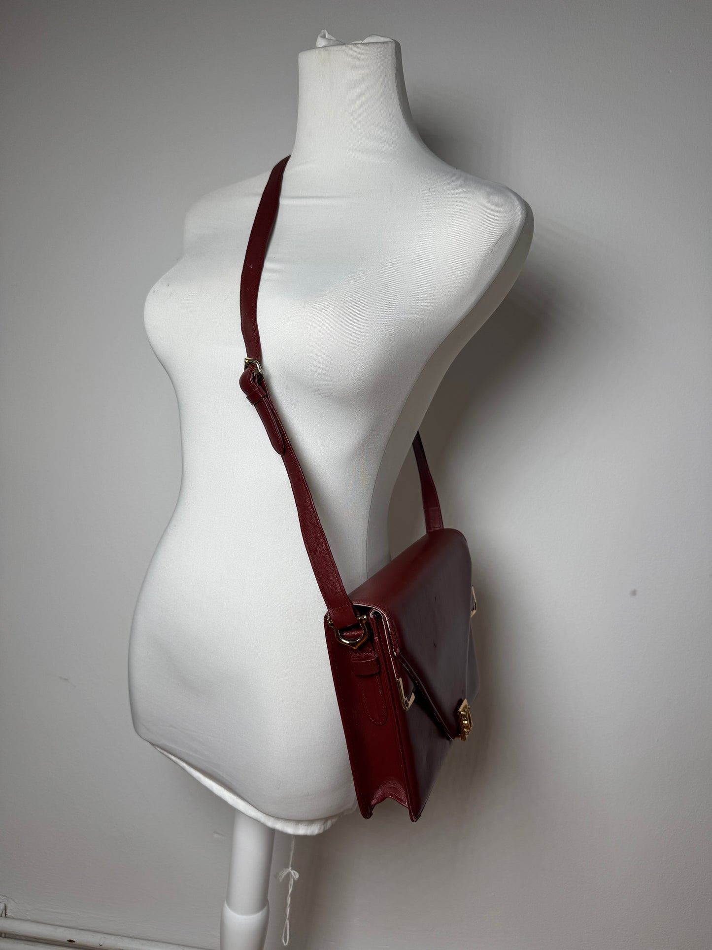 Vintage Cartier Crossbody Leather Bag Burgundy