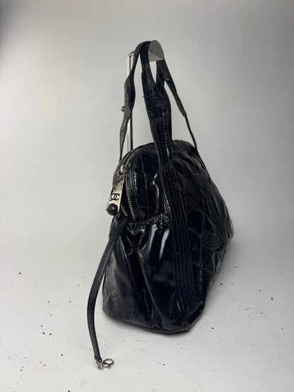 Sac Chanel vintage en cuir verni noir