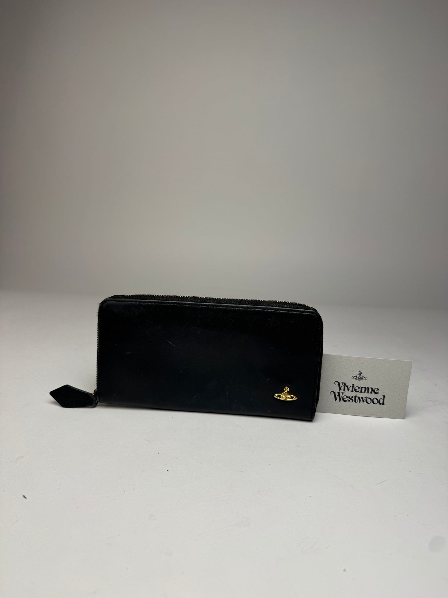 Vintage Vivienne Westwood Leather Zippy Wallet Black