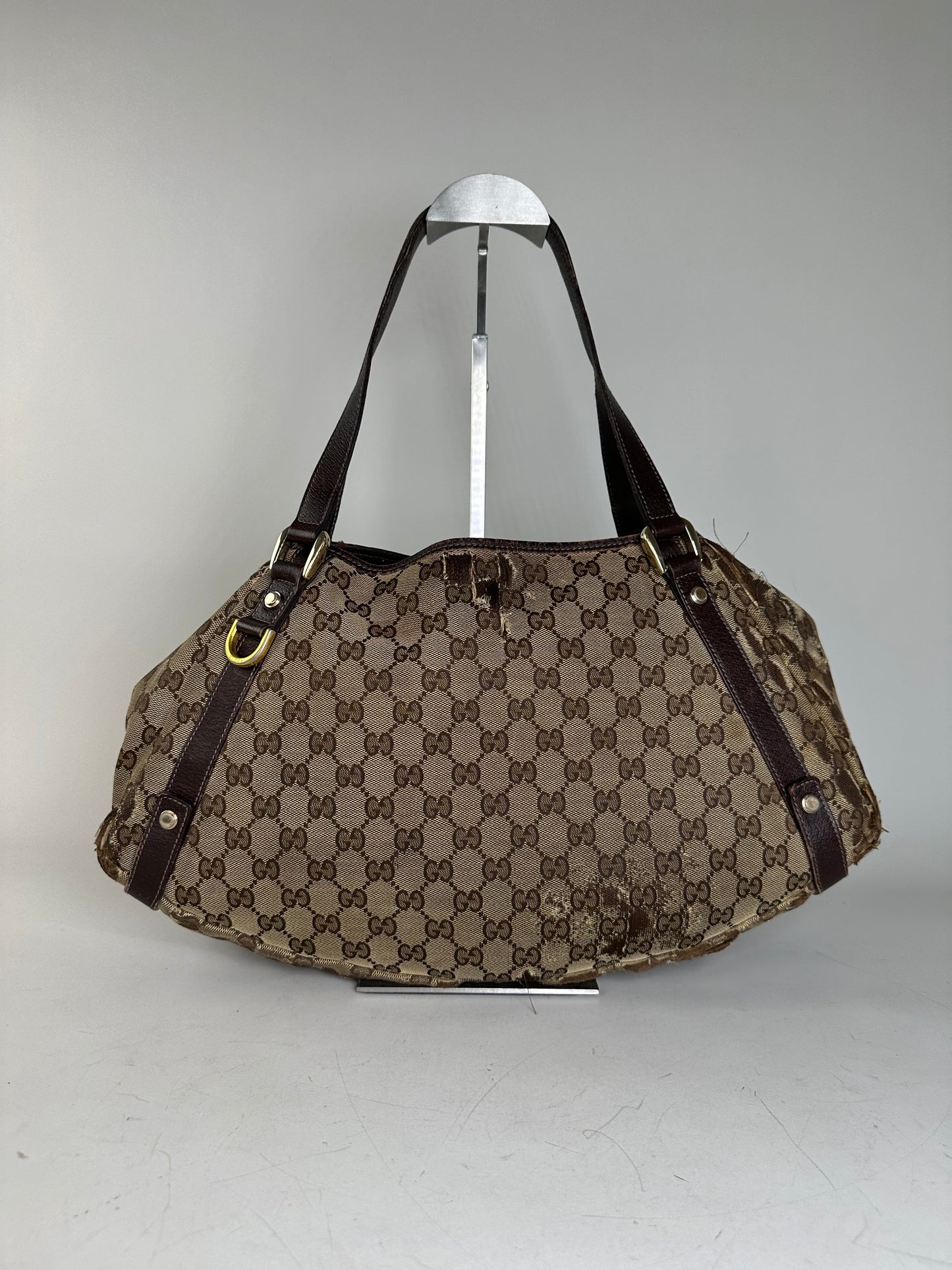 Vintage Gucci GG Supreme Shoulder Bag Late 1990s Beige Brown