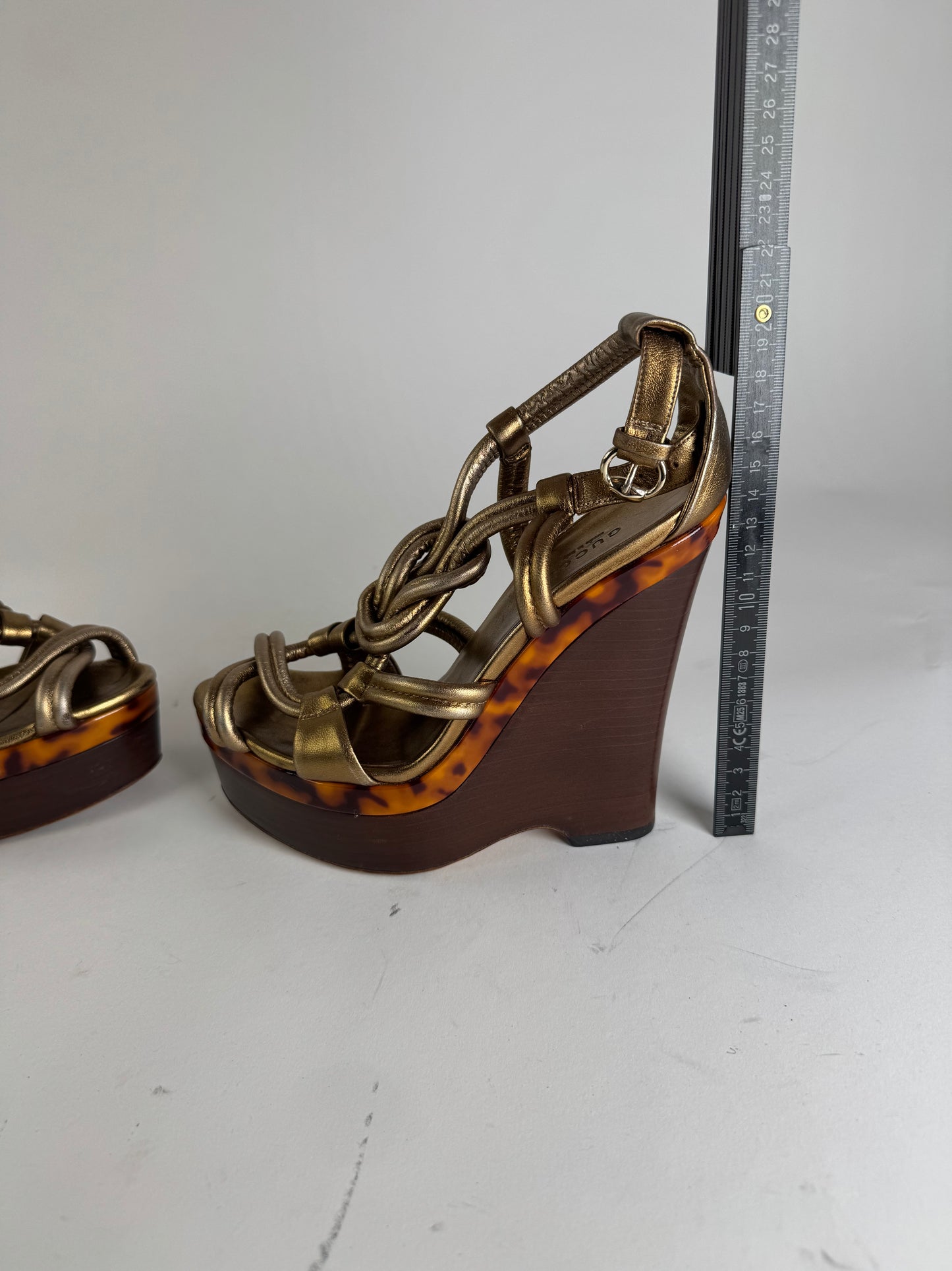 Vintage Gucci Twisted Leather Pumps Gold Brown EU38,5