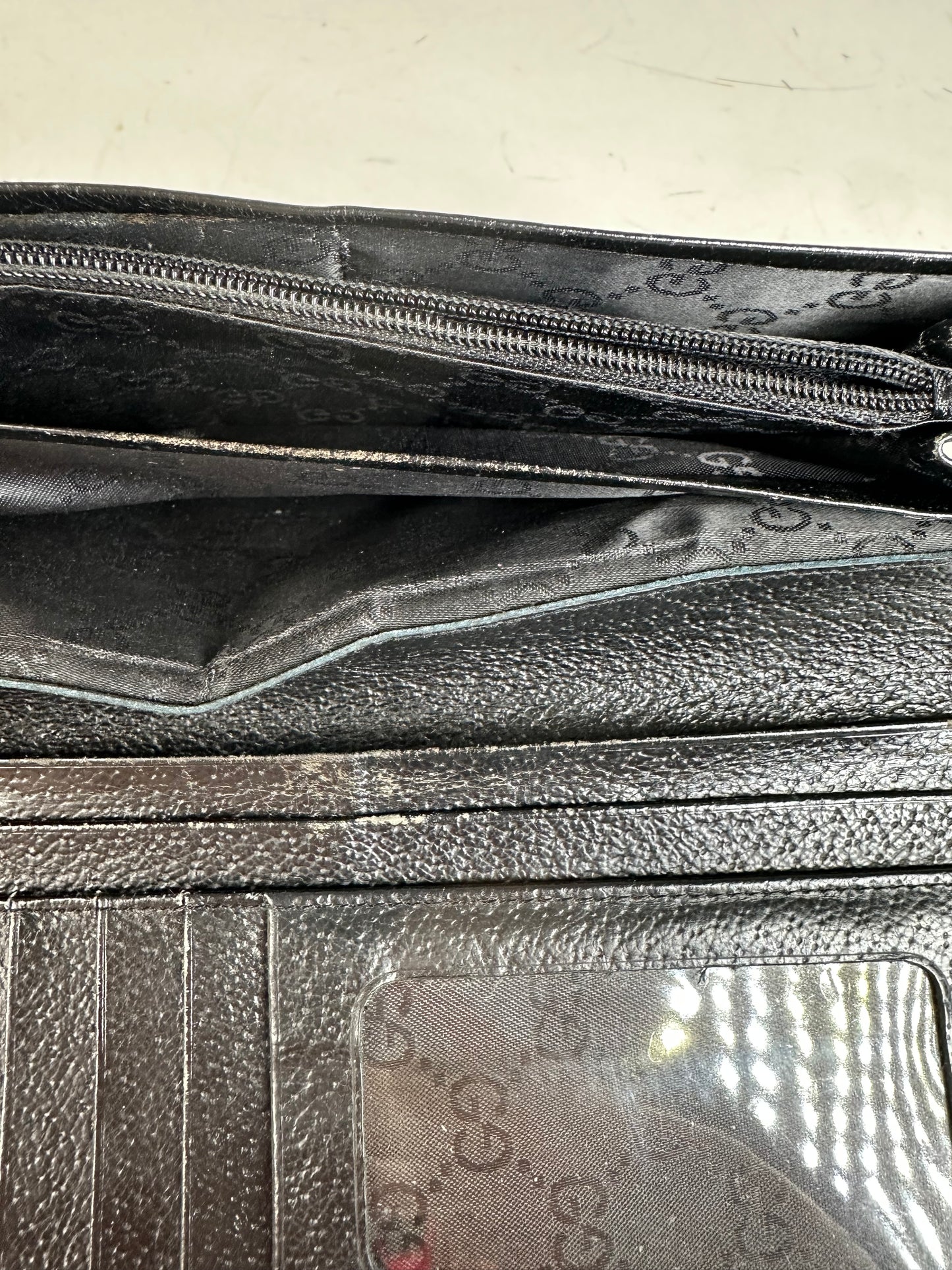 Vintage Gucci GG Supreme Wallet Black Silver
