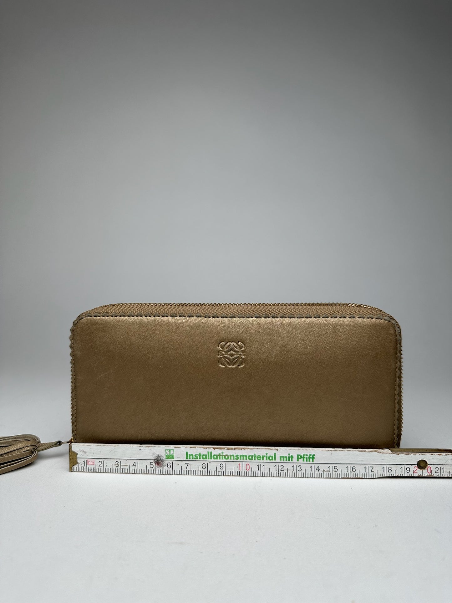 Vintage Loewe Madrid Leather Wallet gols