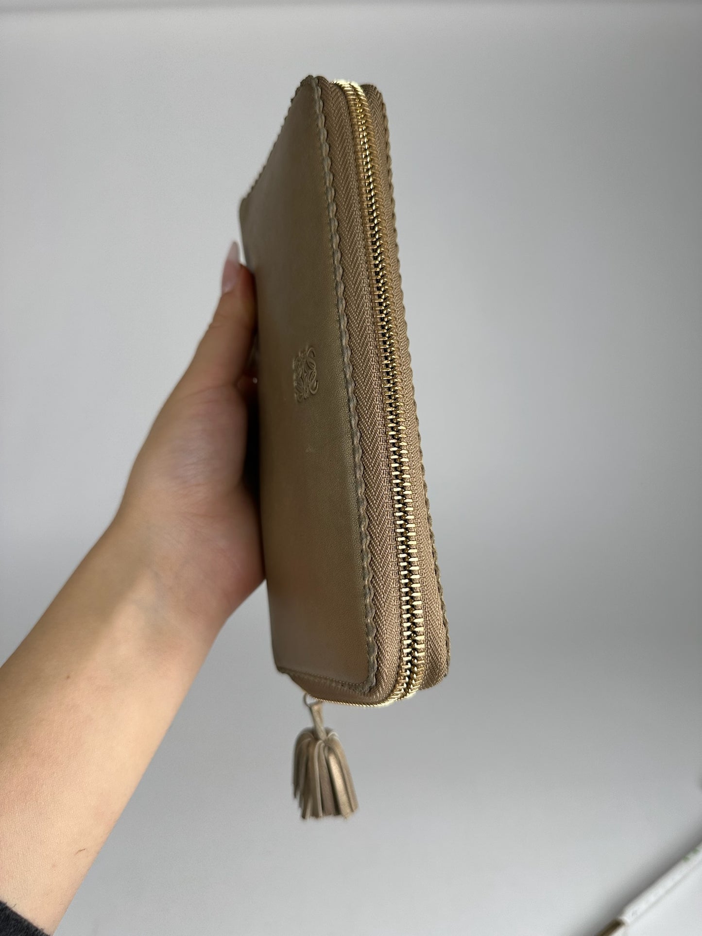 Vintage Loewe Madrid Leather Wallet gols