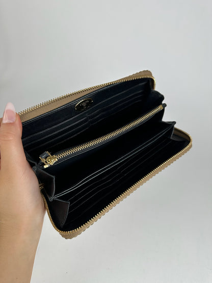 Vintage Loewe Madrid Leather Wallet gols