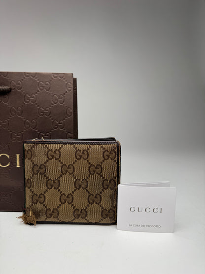 Vintage Flapable Gucci monogram Wallet beige Brown