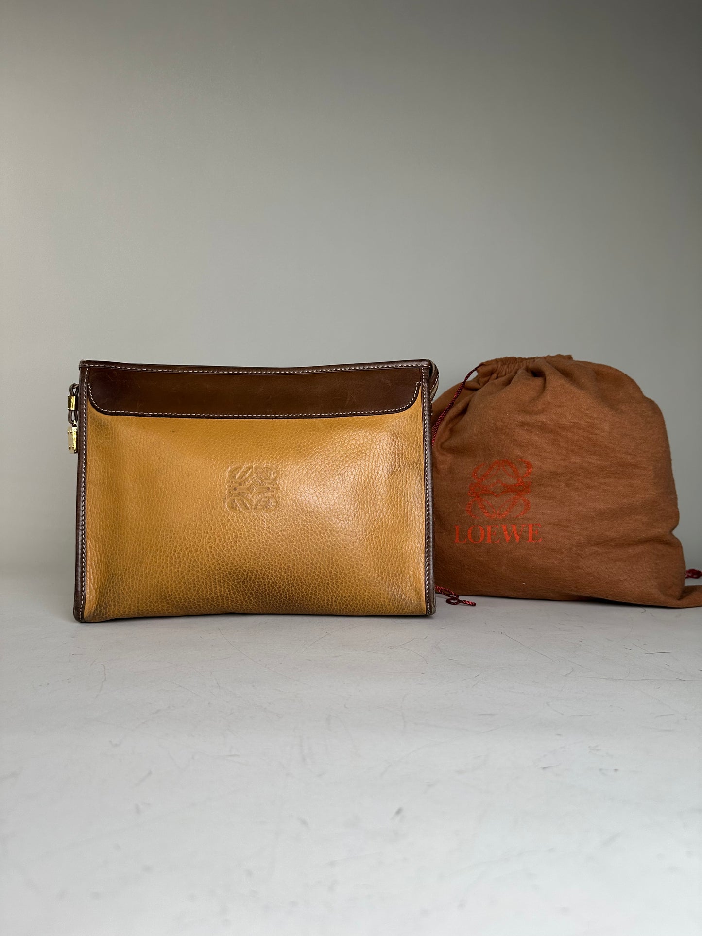 Vintage Loewe Grained Leather Clutch Bag Tan Brown Gold