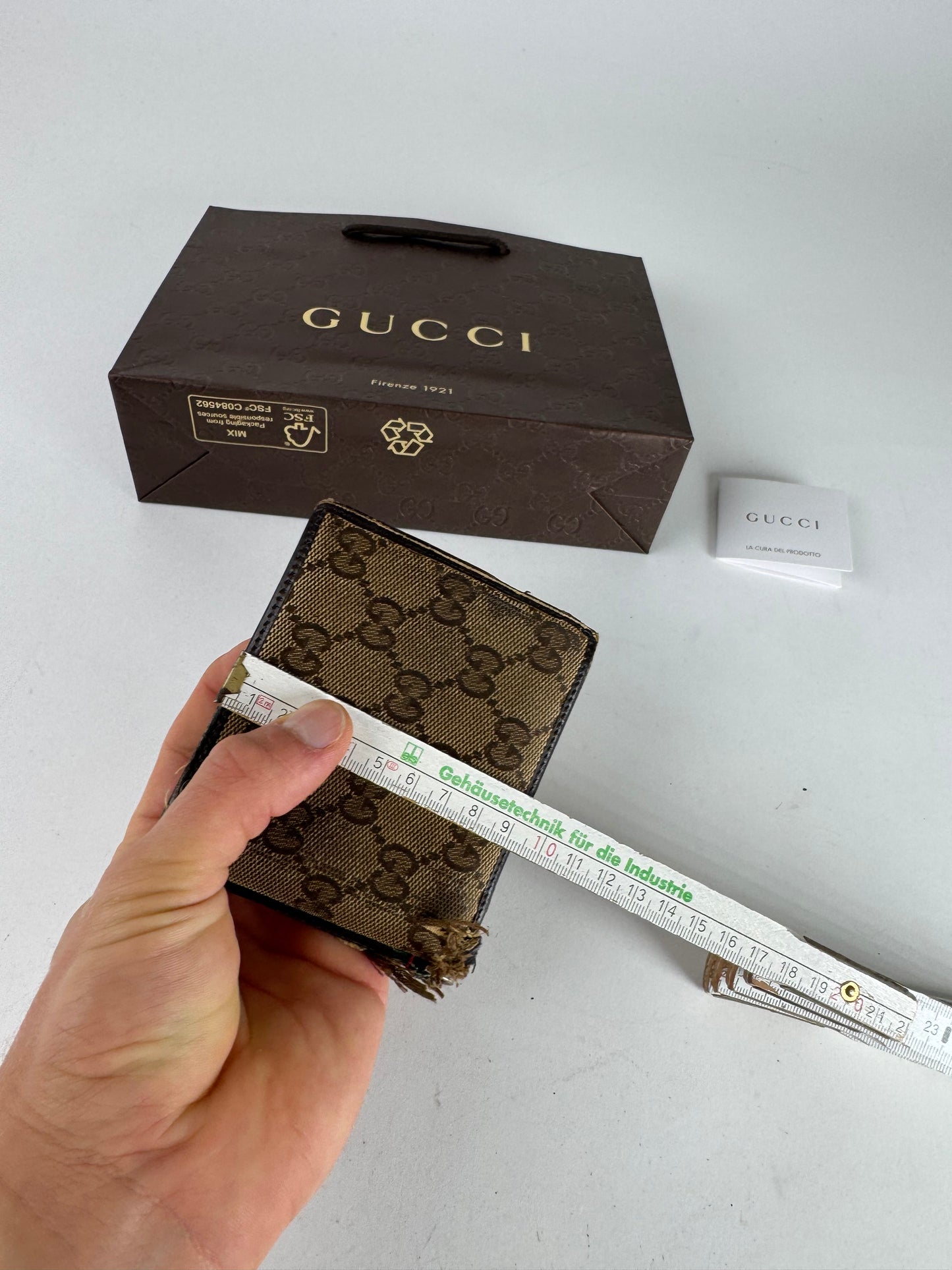 Vintage Flapable Gucci monogram Wallet beige Brown