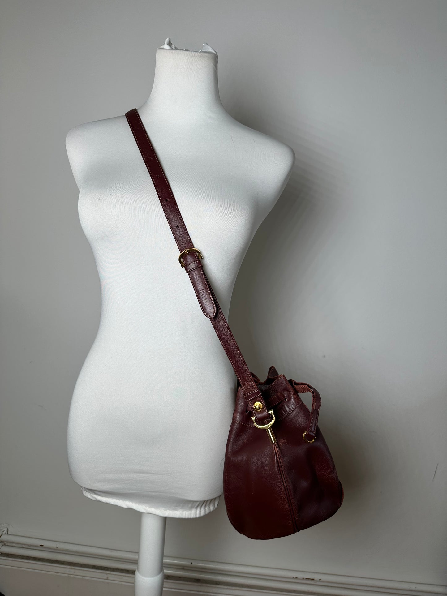 Vintage Cartier Must de Cartier Sac Seau Leather Bucket Bag Bordeaux