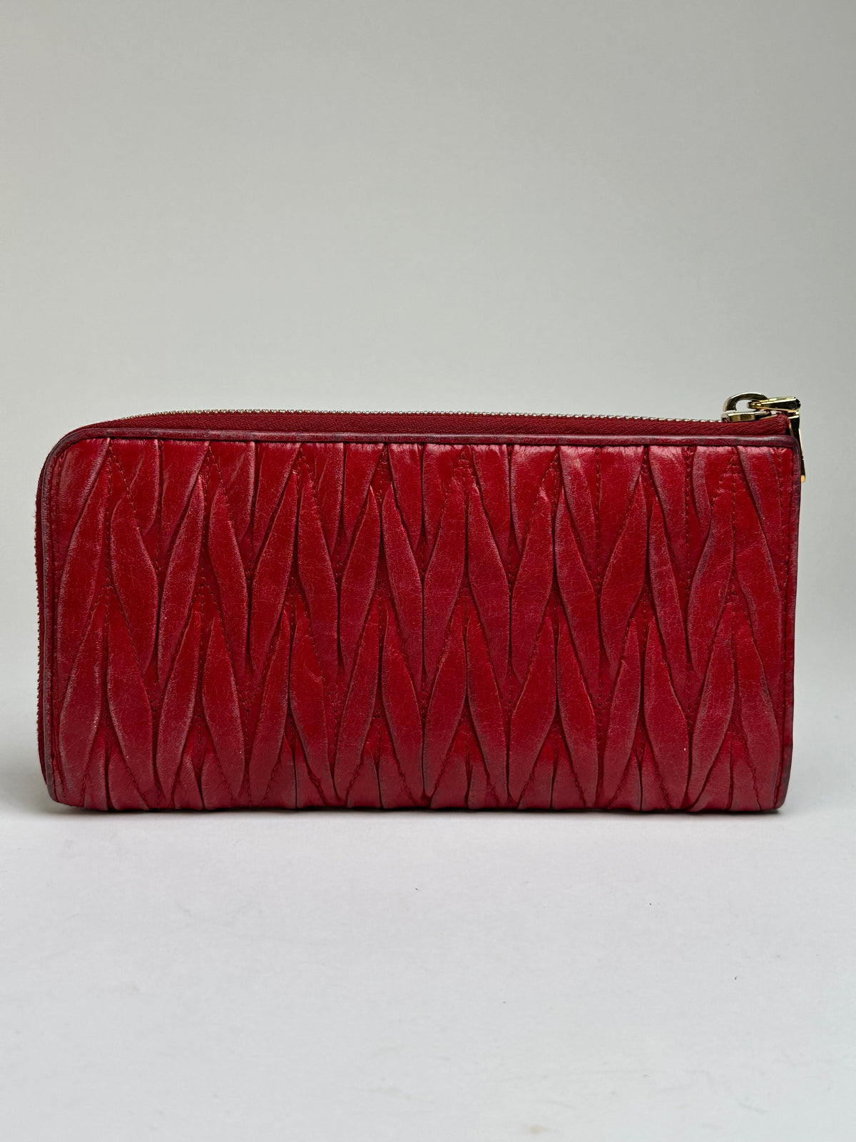 Vintage Miu Miu Matelassé Quilted Leather Bifold Wallet c. 2006–2015 Red