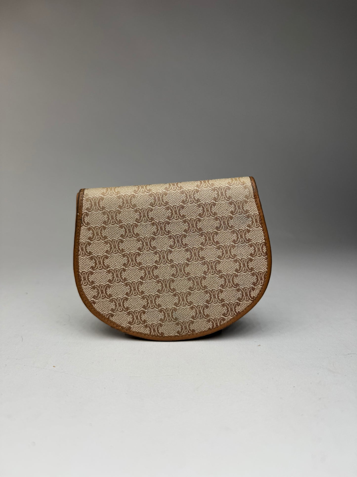 Vintage Celine Triomphe Leather wallet beige brown