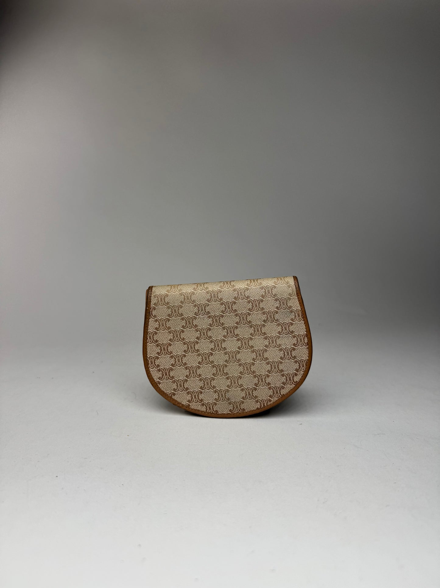 Vintage Celine Triomphe Leather wallet beige brown