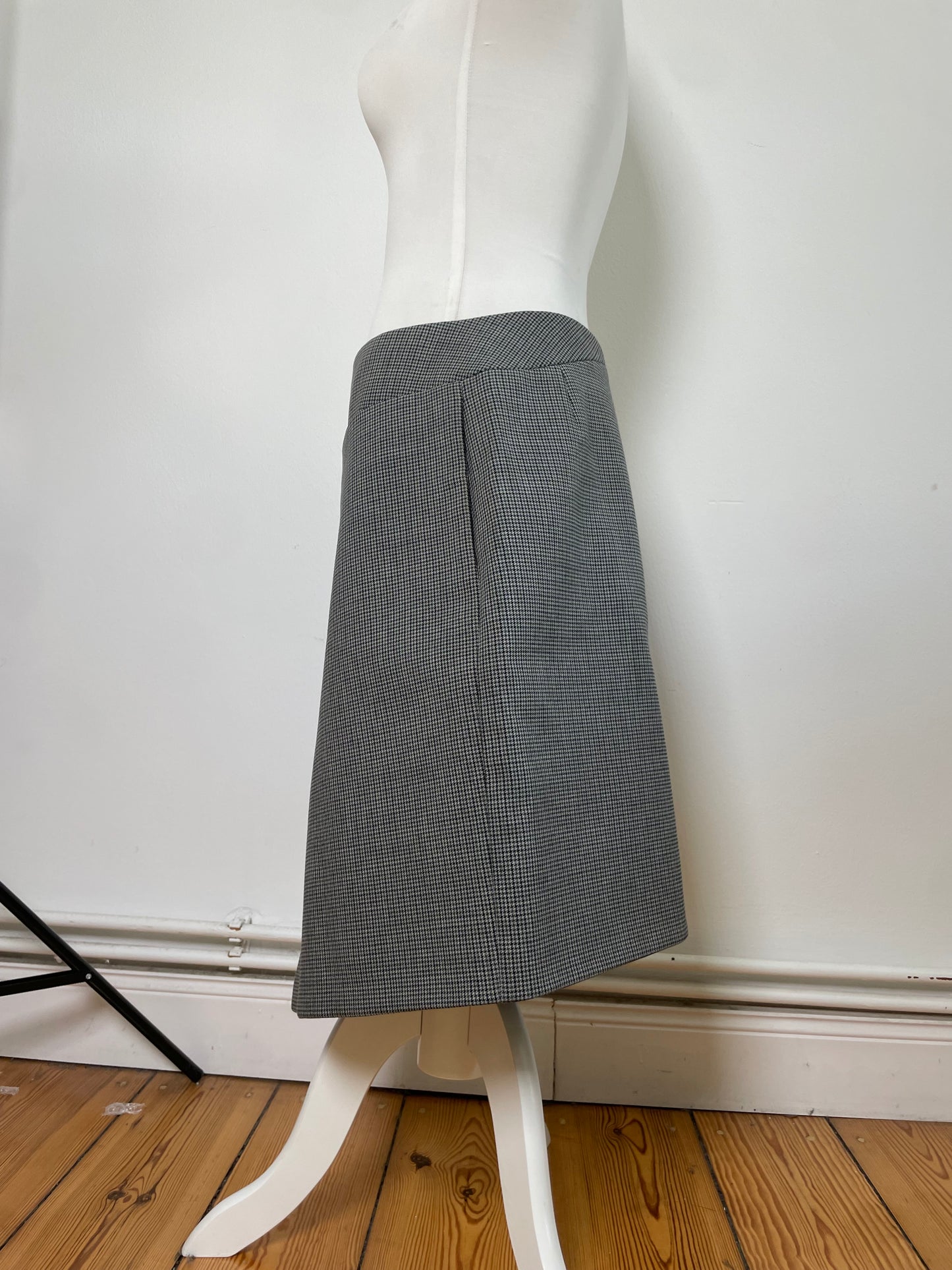 Vintage Balenciaga Houndstooth Skirt Black White M