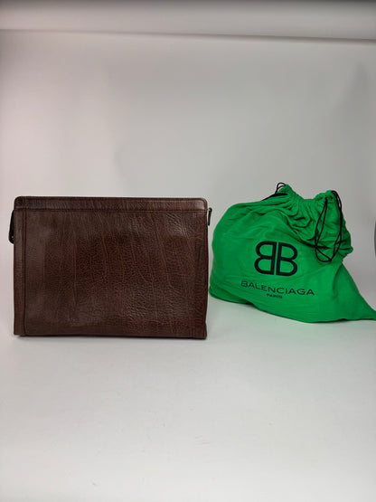 Pochette Balenciaga vintage en cuir marron