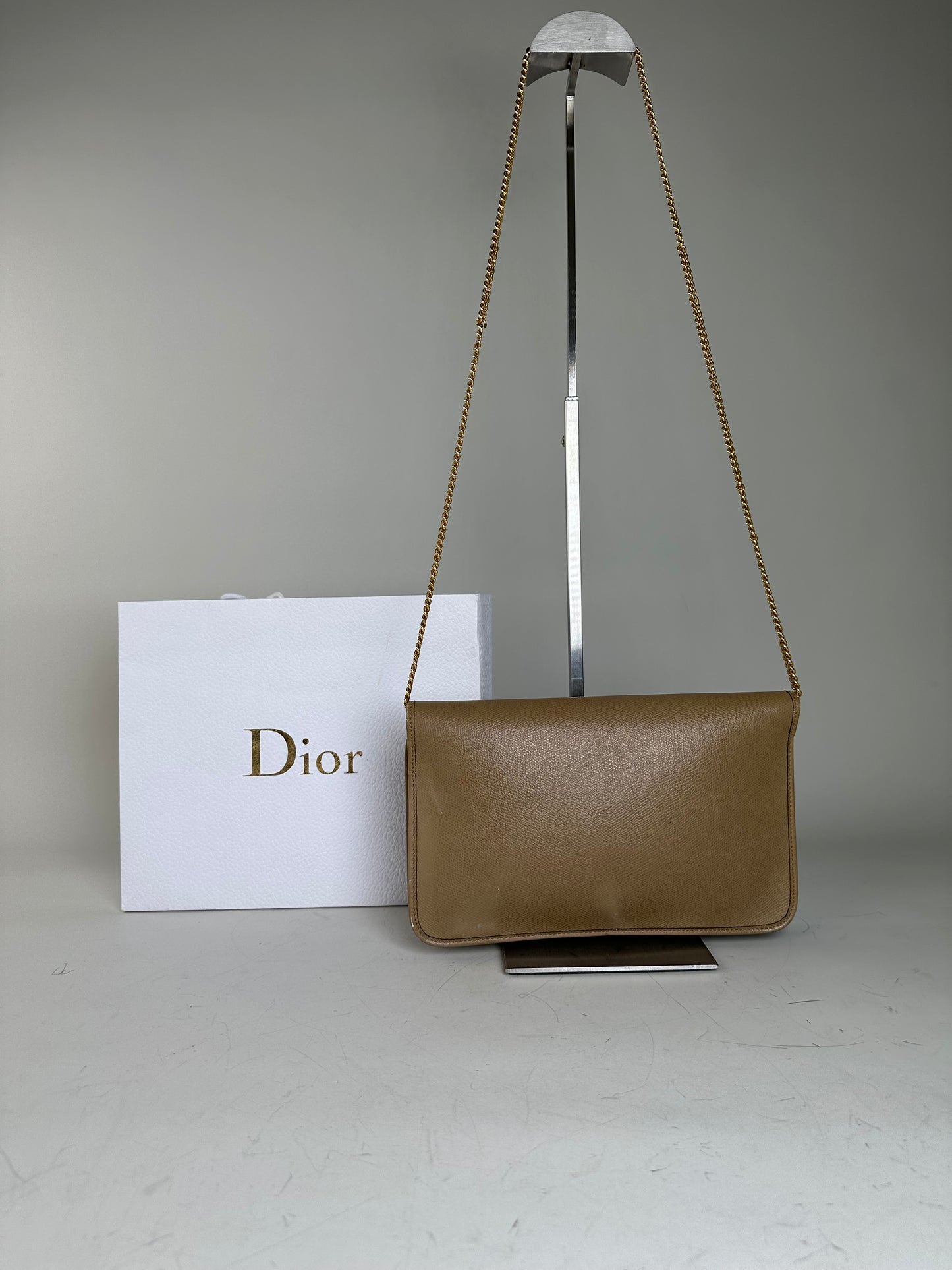 Vintage Dior Leather Shoulder Bag Beige Gold-tone Clasp