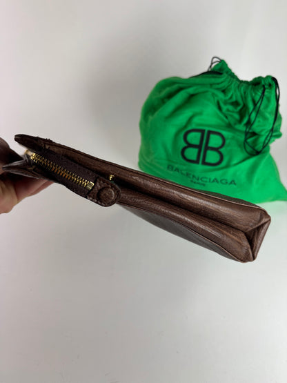 Pochette Balenciaga vintage en cuir marron