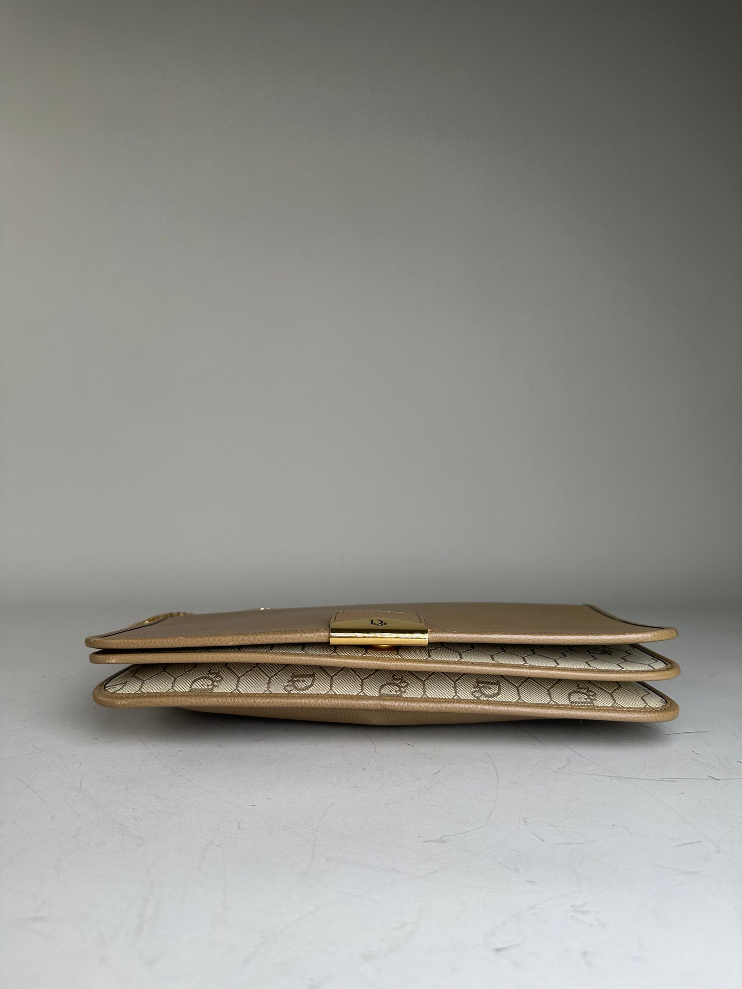 Vintage Dior Leather Shoulder Bag Beige Gold-tone Clasp