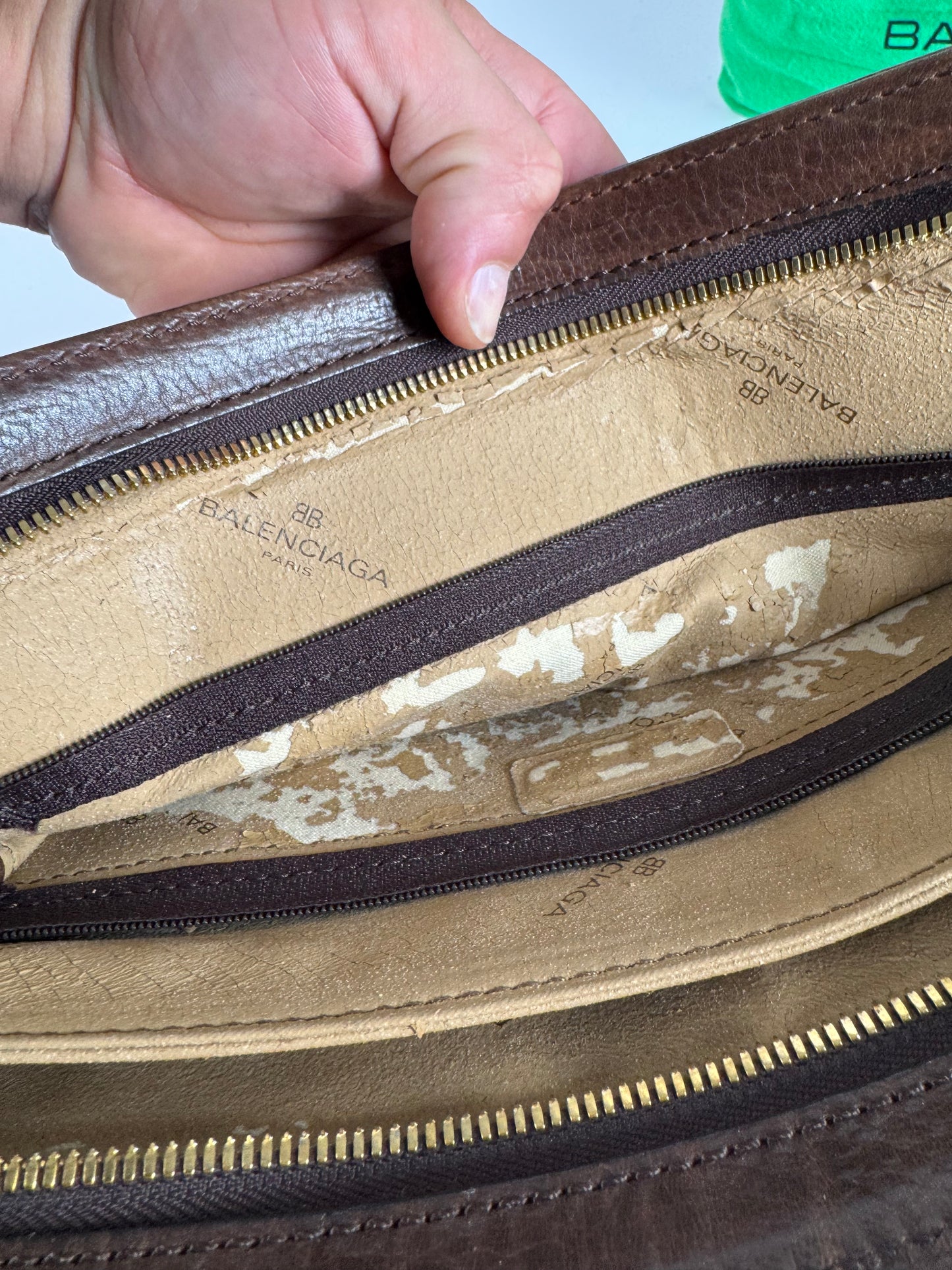 Pochette Balenciaga vintage en cuir marron