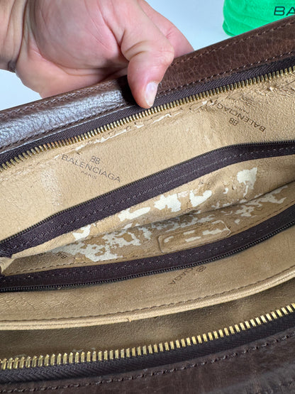 Pochette Balenciaga vintage en cuir marron