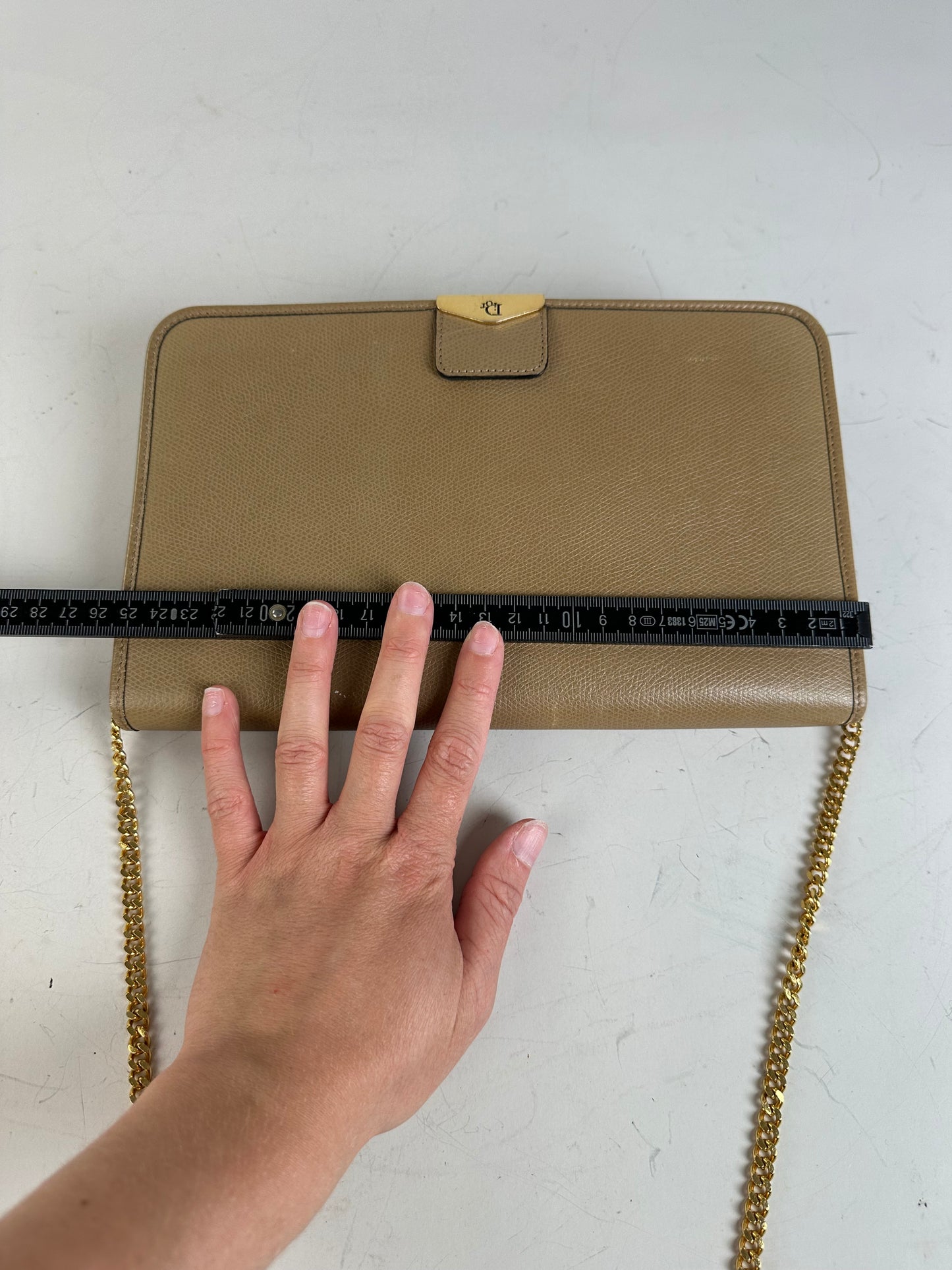 Vintage Dior Leather Shoulder Bag Beige Gold-tone Clasp