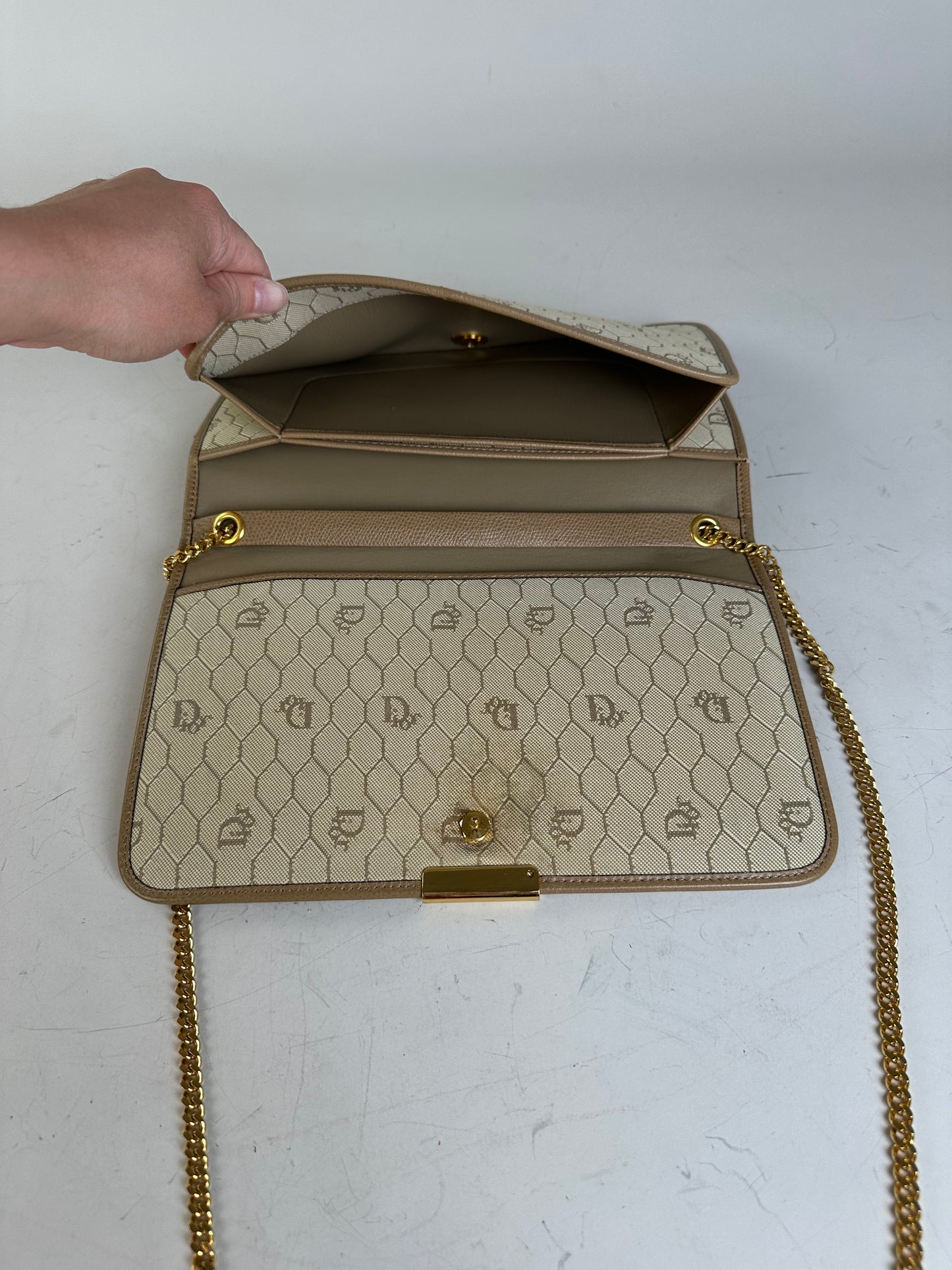 Vintage Dior Leather Shoulder Bag Beige Gold-tone Clasp