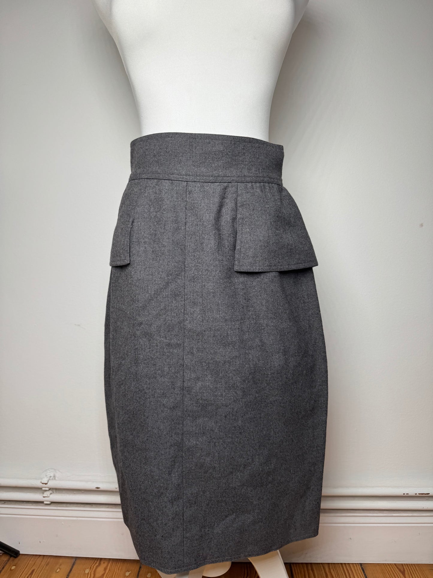 Vintage Chanel Wool Skirt Grey 36/S