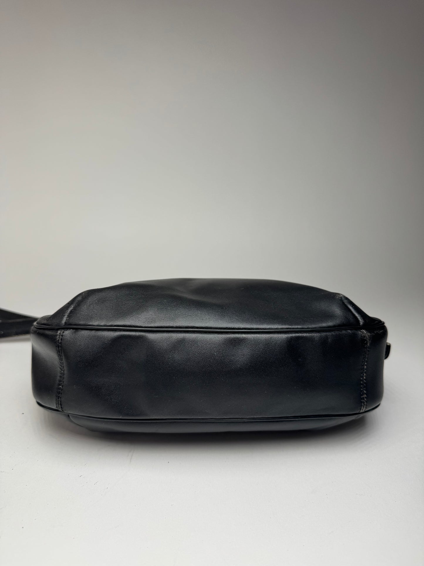 Vintage Givenchy 4G leather bag black