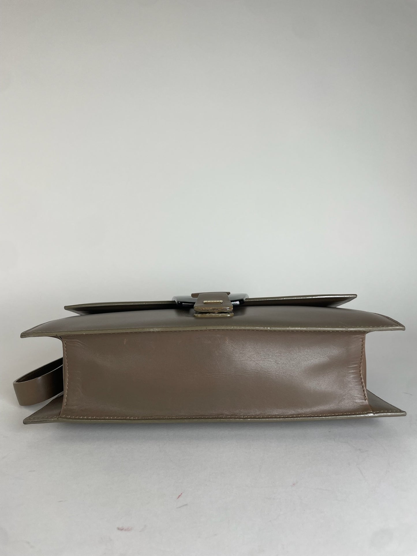 Vintage Gucci Leather Shoulder Bag Brown