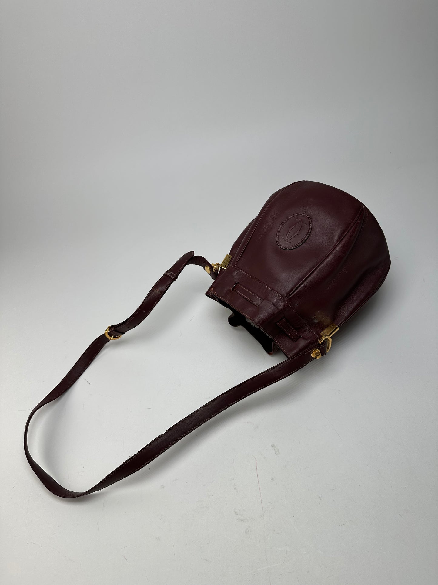 Vintage Cartier Must de Cartier Sac Seau Leather Crossbody Bucket Bag Bordeaux