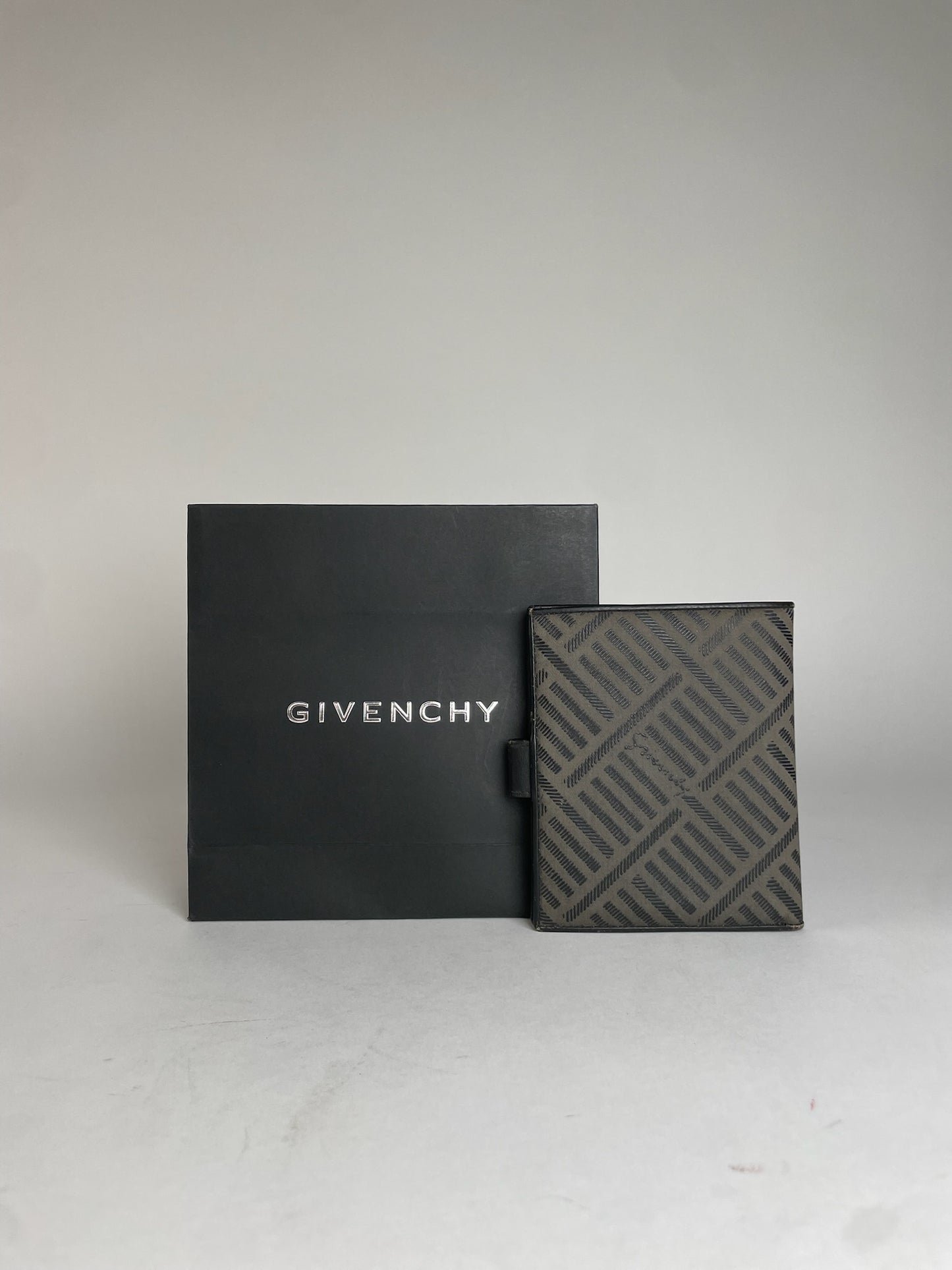 Vintage Givenchy Abstract Leather Wallet Grey Black