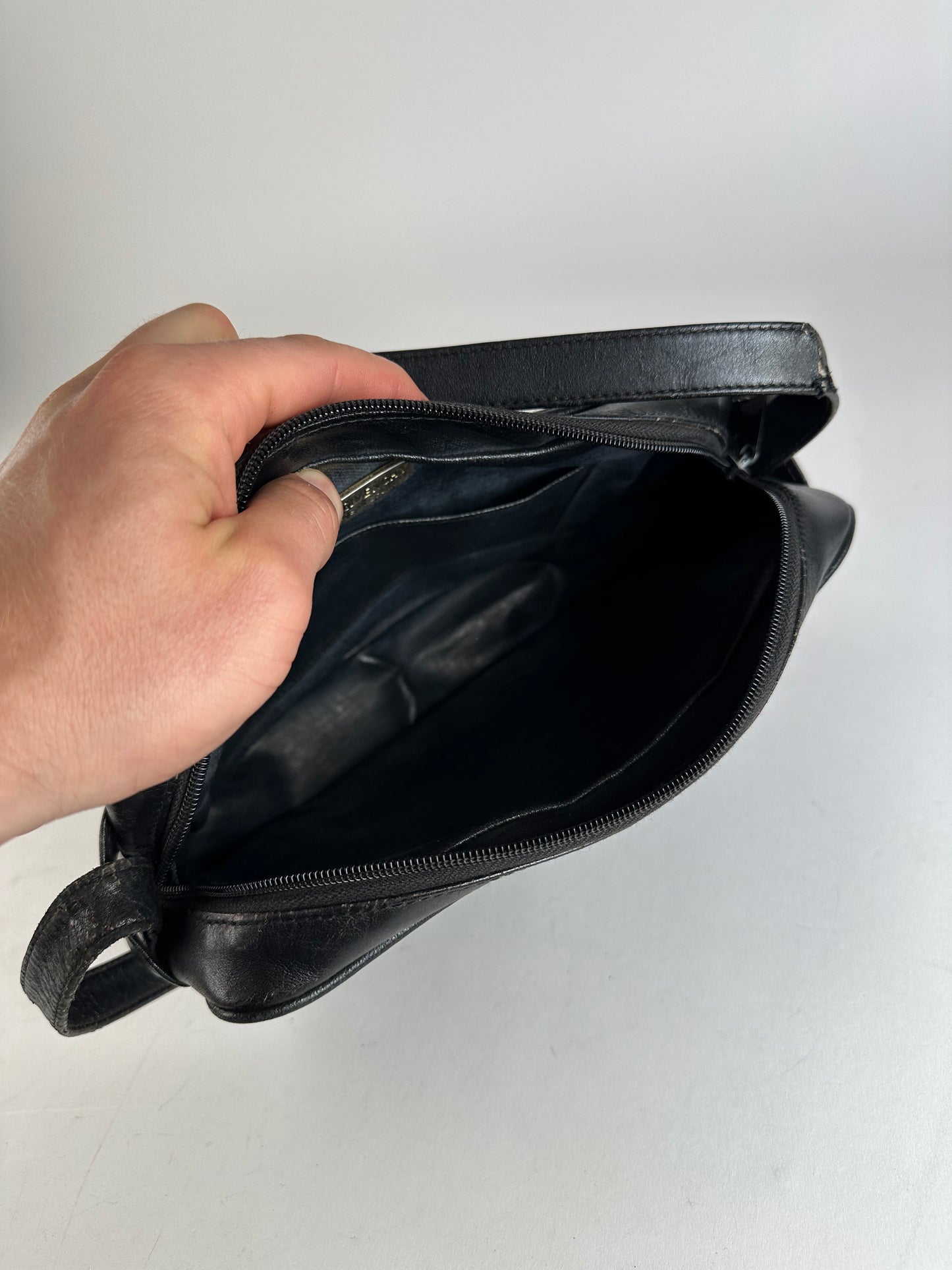 Vintage Givenchy 4G Smooth Leather Crossbody Shoulder Bag Black