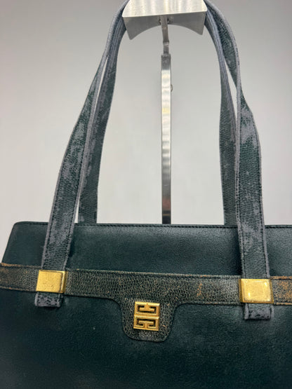 Sac vintage Givenchy en cuir 4G vert