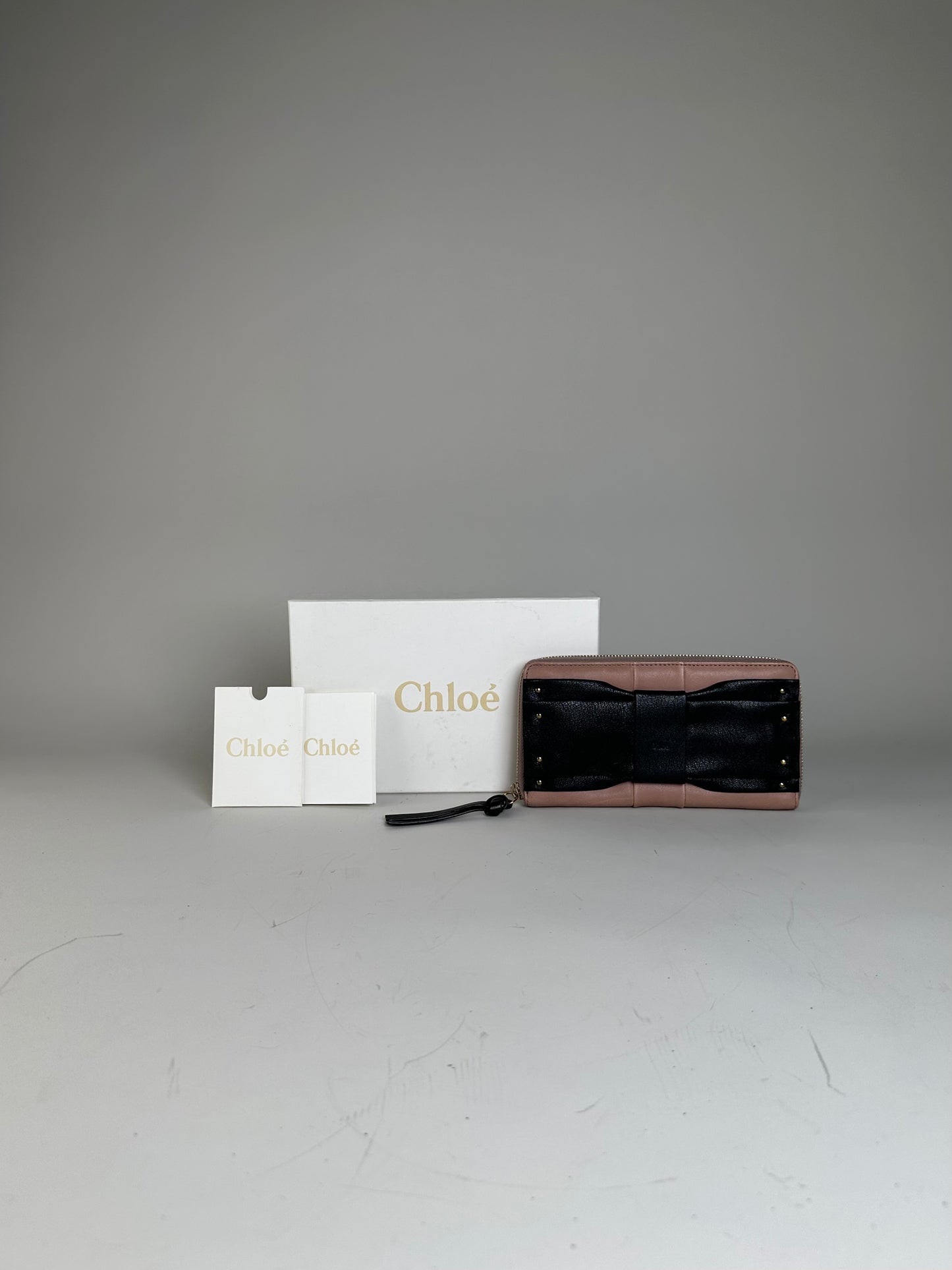 Vintage Chloe Leather Wallet Black Blush Pink Gold-Tone