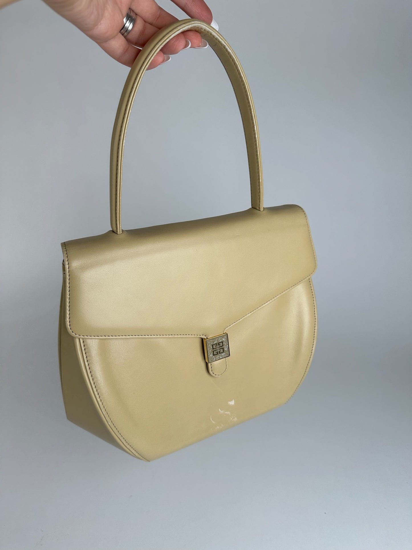 Vintage Givenchy leather Bag beige