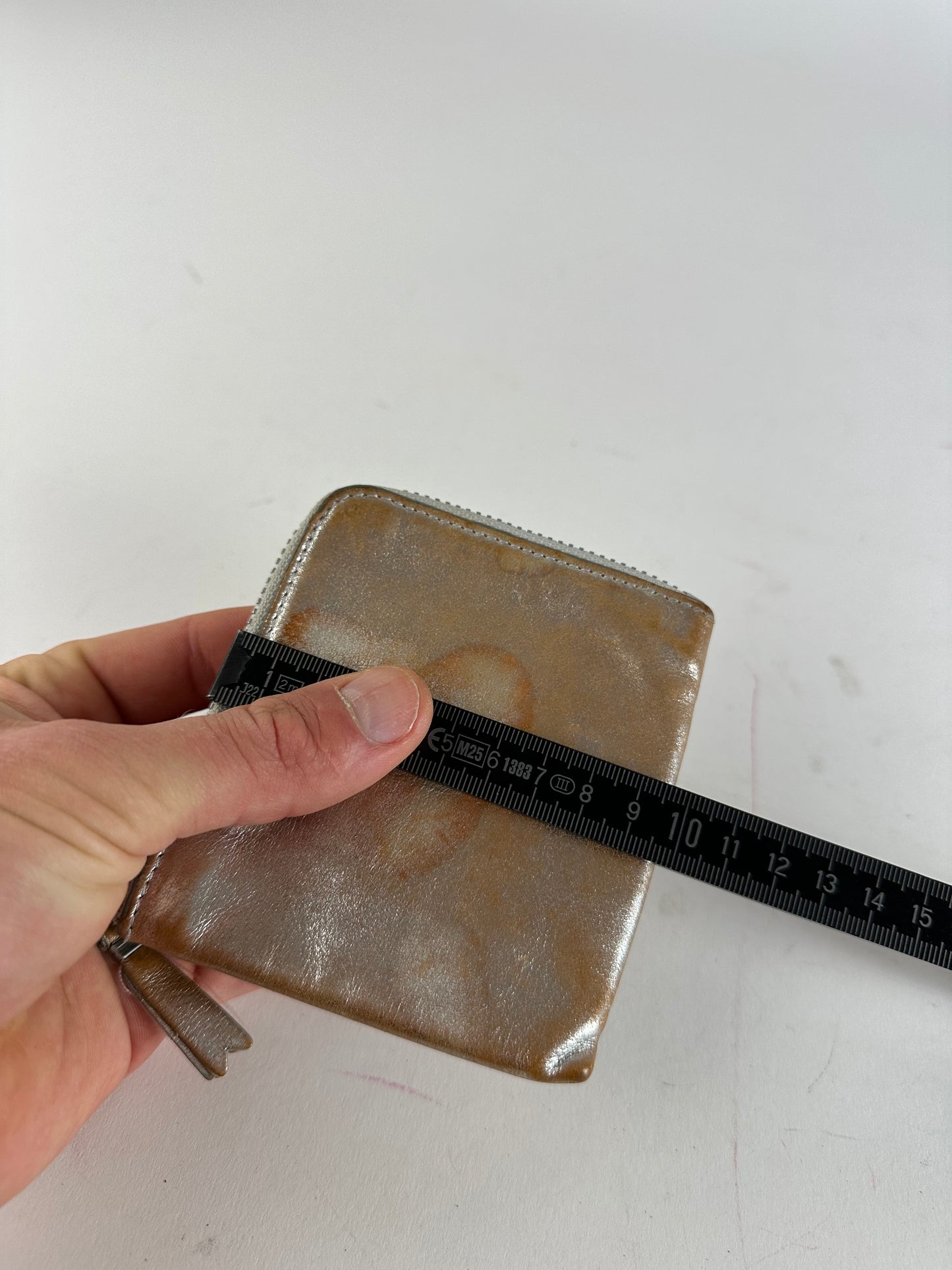 Vintage Comme Des Garçons Silver Edge Leather Zip Card Holder Silver Bronze