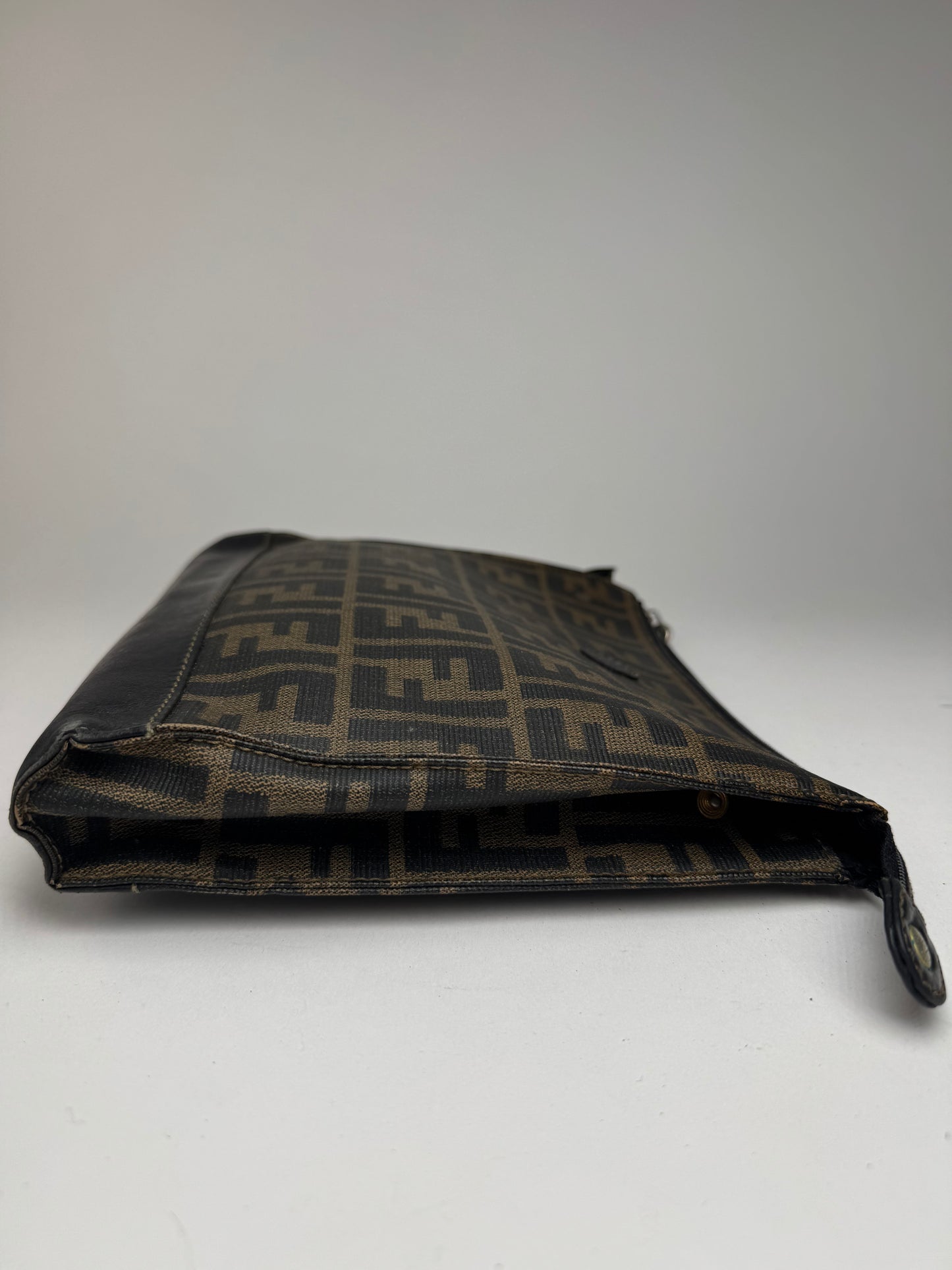 Pochette vintage Fendi FF en cuir marron