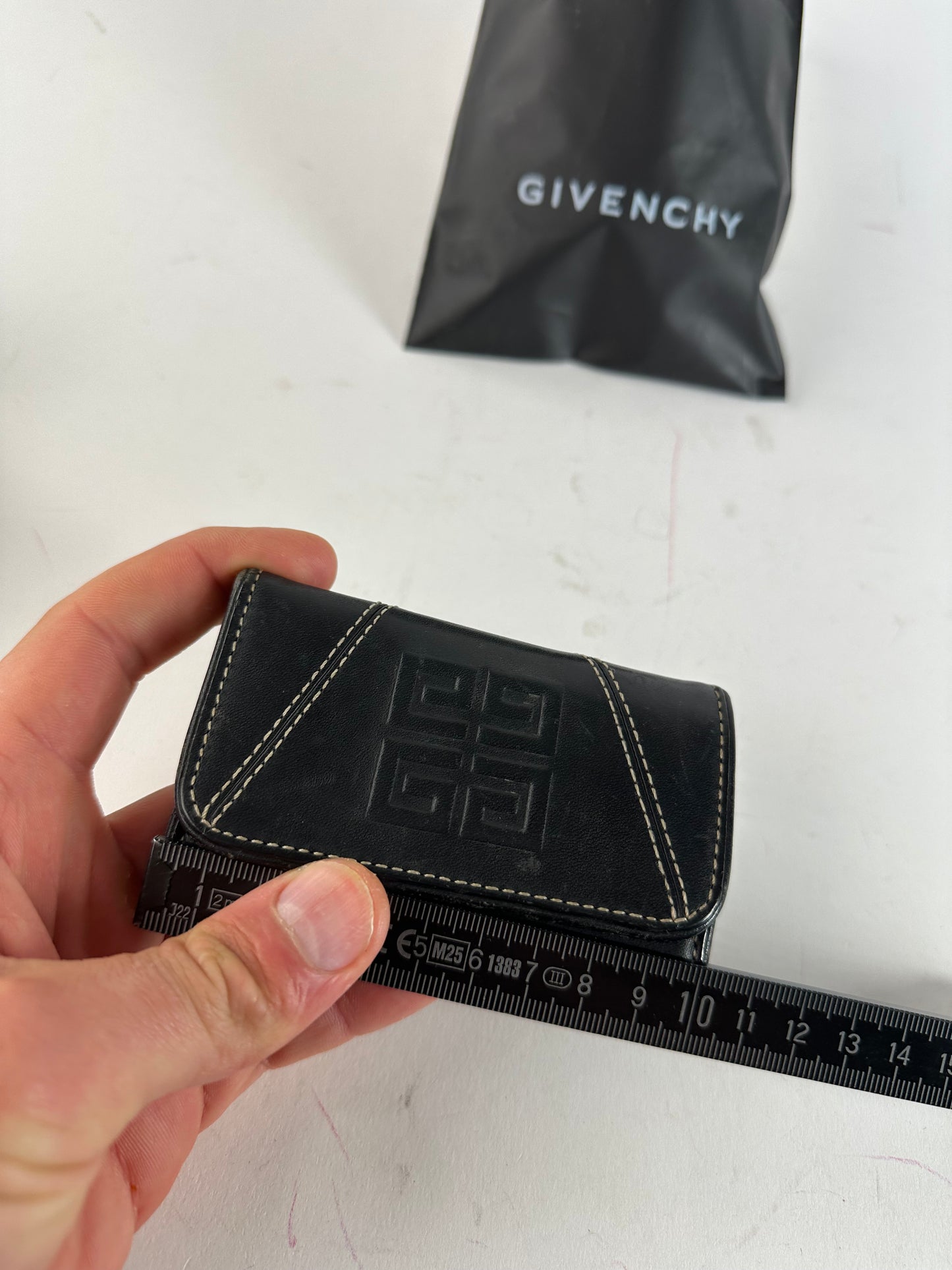 Vintage Givenchy 4G Leather Key Holder Black