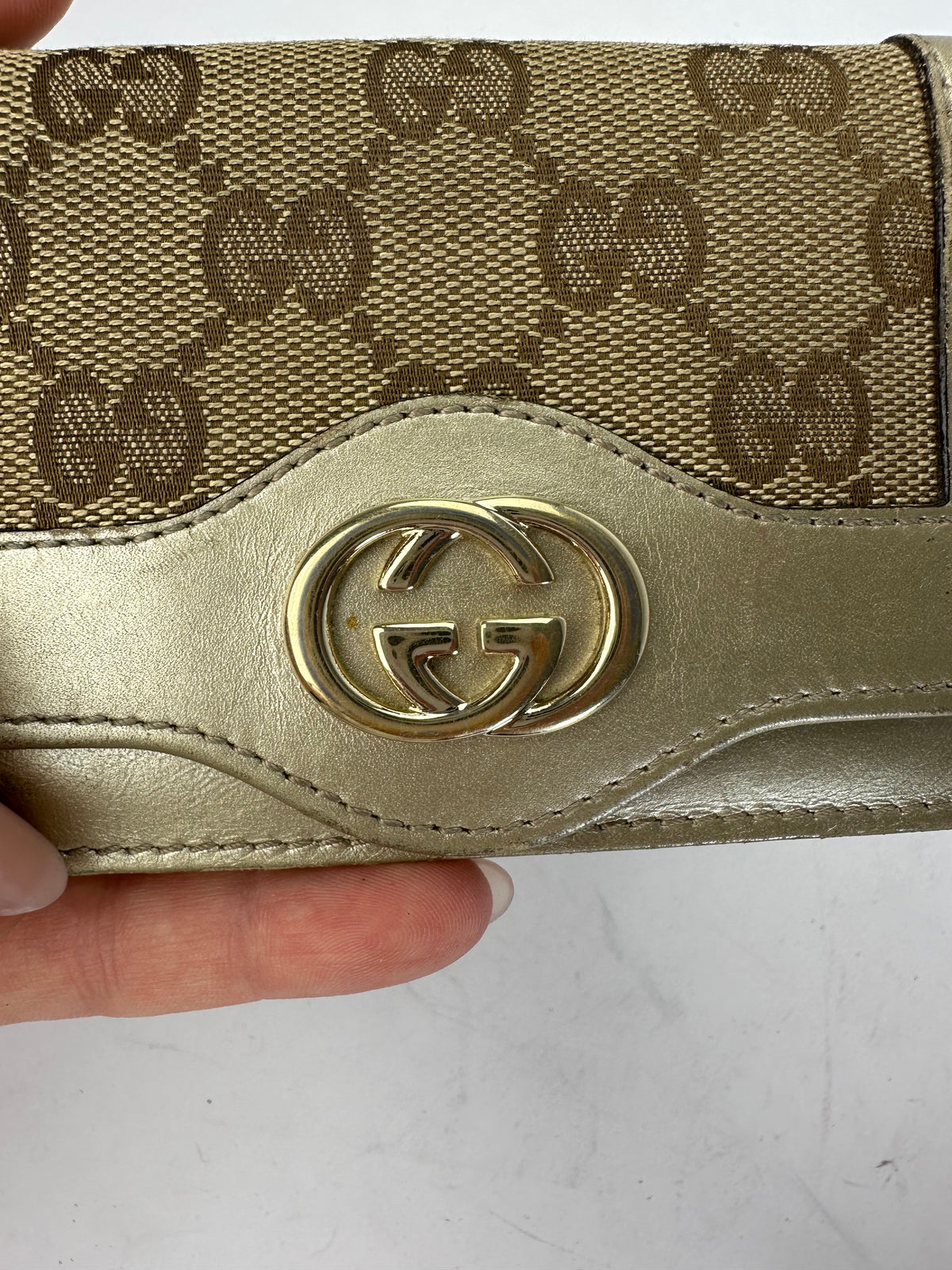 Vintage Gucci GG Supreme Bifold Wallet c. 2010 Beige Brown