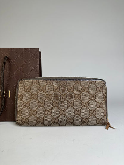 Vintage Gucci GG Supreme Canvas Zip Wallet Beige Brown