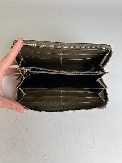Vintage Gucci GG Supreme Canvas Zip Wallet Beige Brown