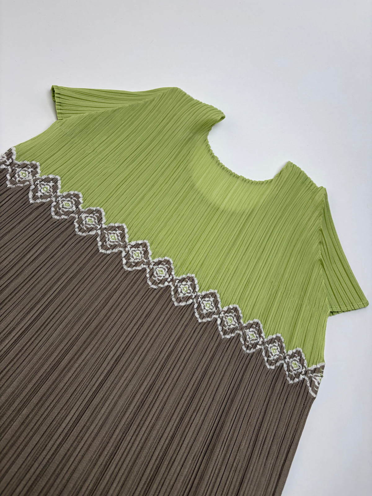 Vintage Issey Miyake Pleated Short Sleeve Top Light Green Taupe M