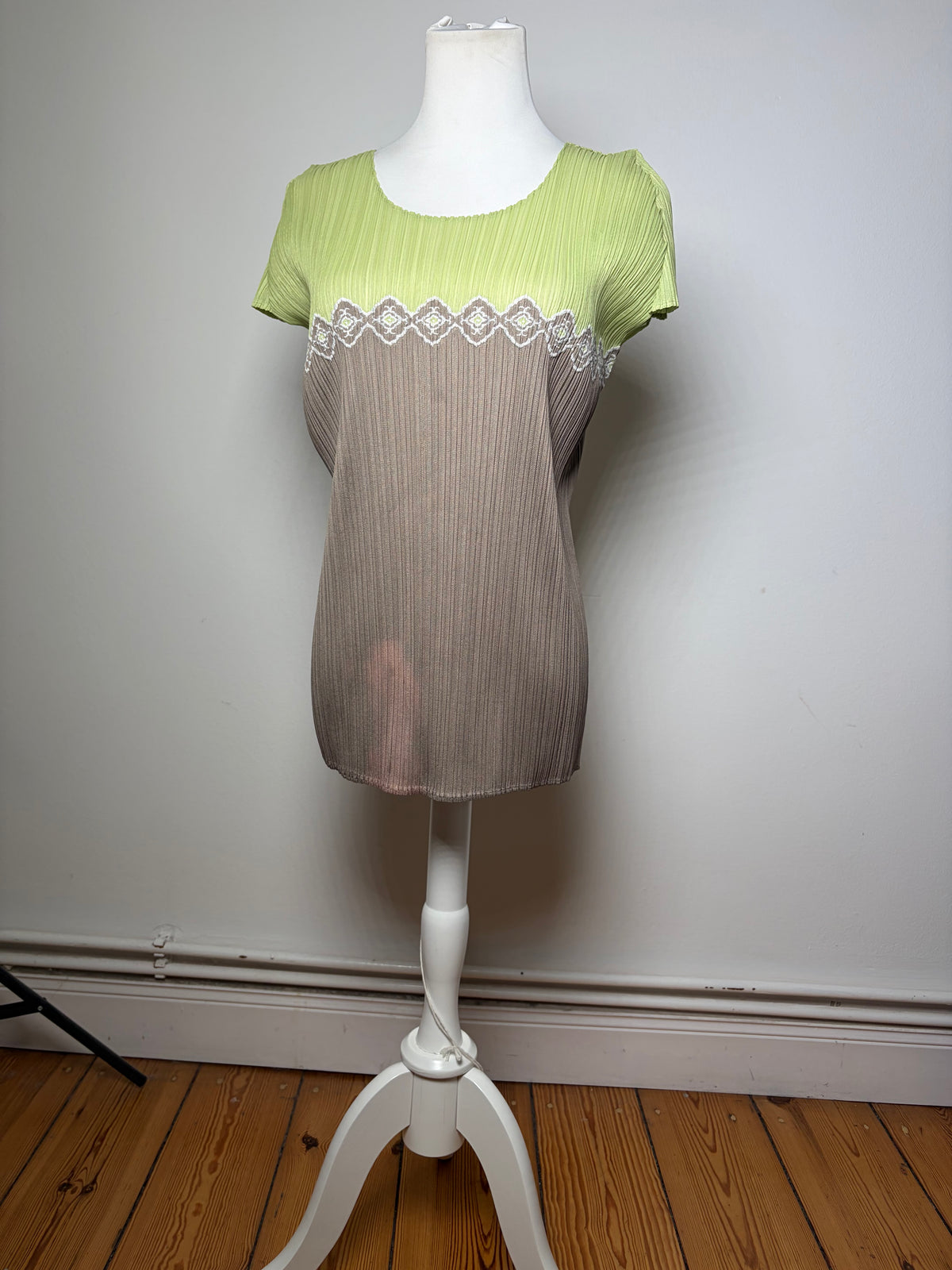 Vintage Issey Miyake Pleated Short Sleeve Top Light Green Taupe M