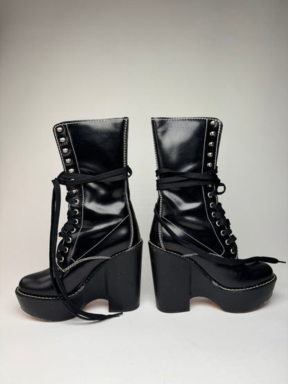 Vintage Chloe Patent Leather Heeled Boots Black EU36