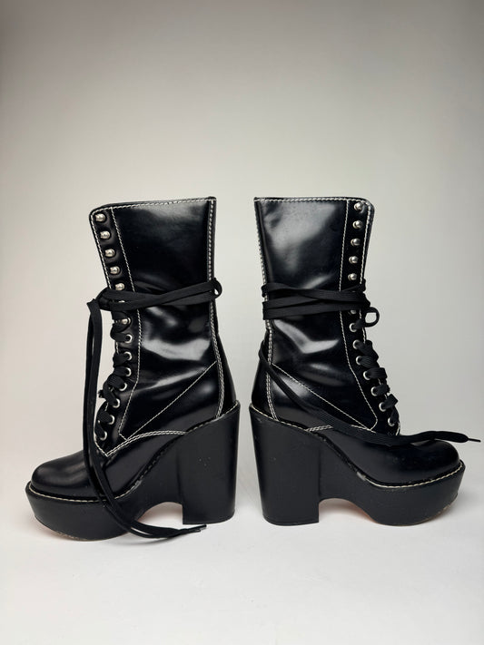 Vintage Chloe Patent Leather Heeled Boots Black EU36