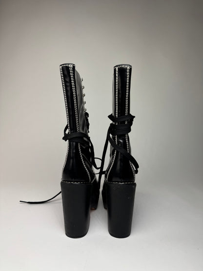 Vintage Chloe Patent Leather Heeled Boots Black EU36